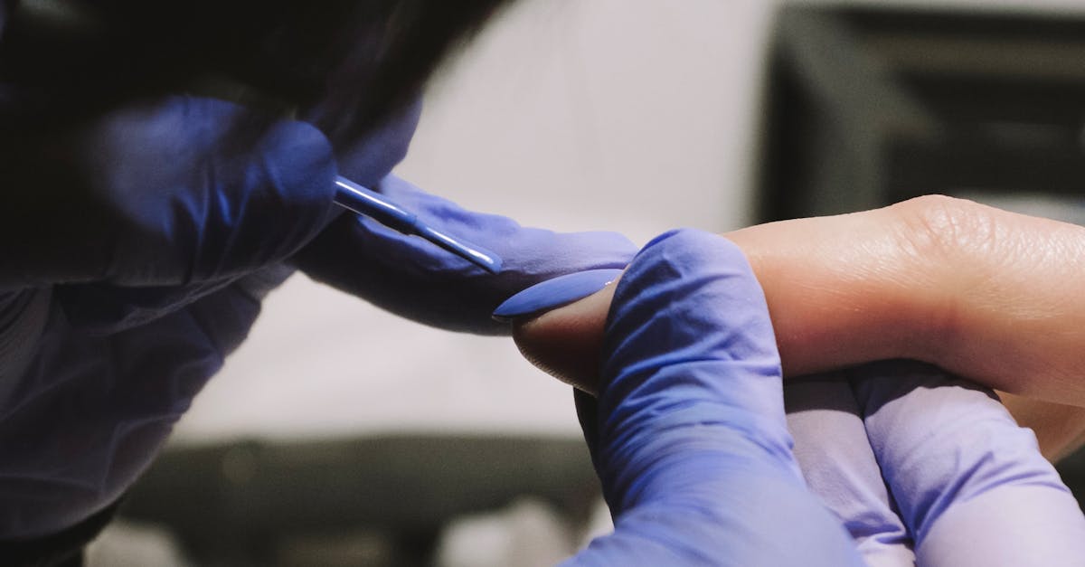 A Guide to the Best Express Manicure Options in Crows Nest